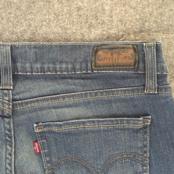 Levis 524 Jeans Womens 28x32 Too Superlow Blue Bootcut Stretch Denim Low Rise - Picture 9 of 11